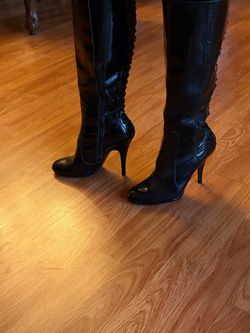 Black Leather Knee-High Stiletto Boots
