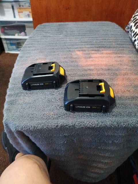 Lithium ION 20 V MAX Batteries
