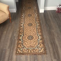 Long Carpet