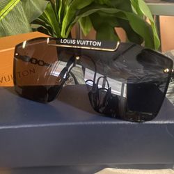 Sunglasses 😎 