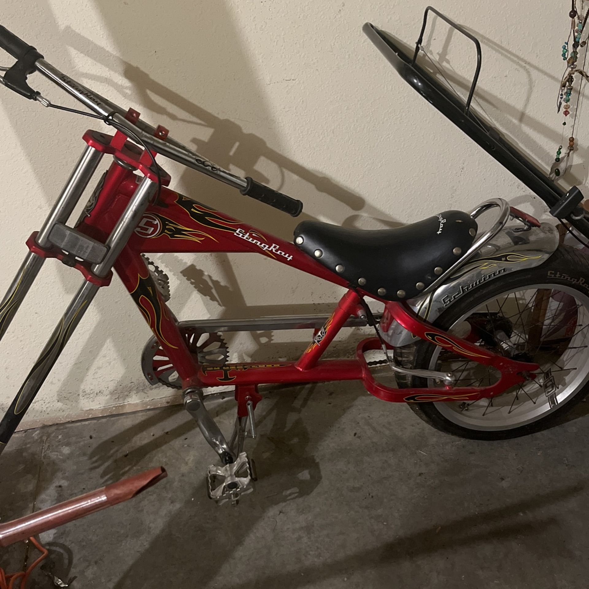 Vintage Schwinn Stingray Candy Red 