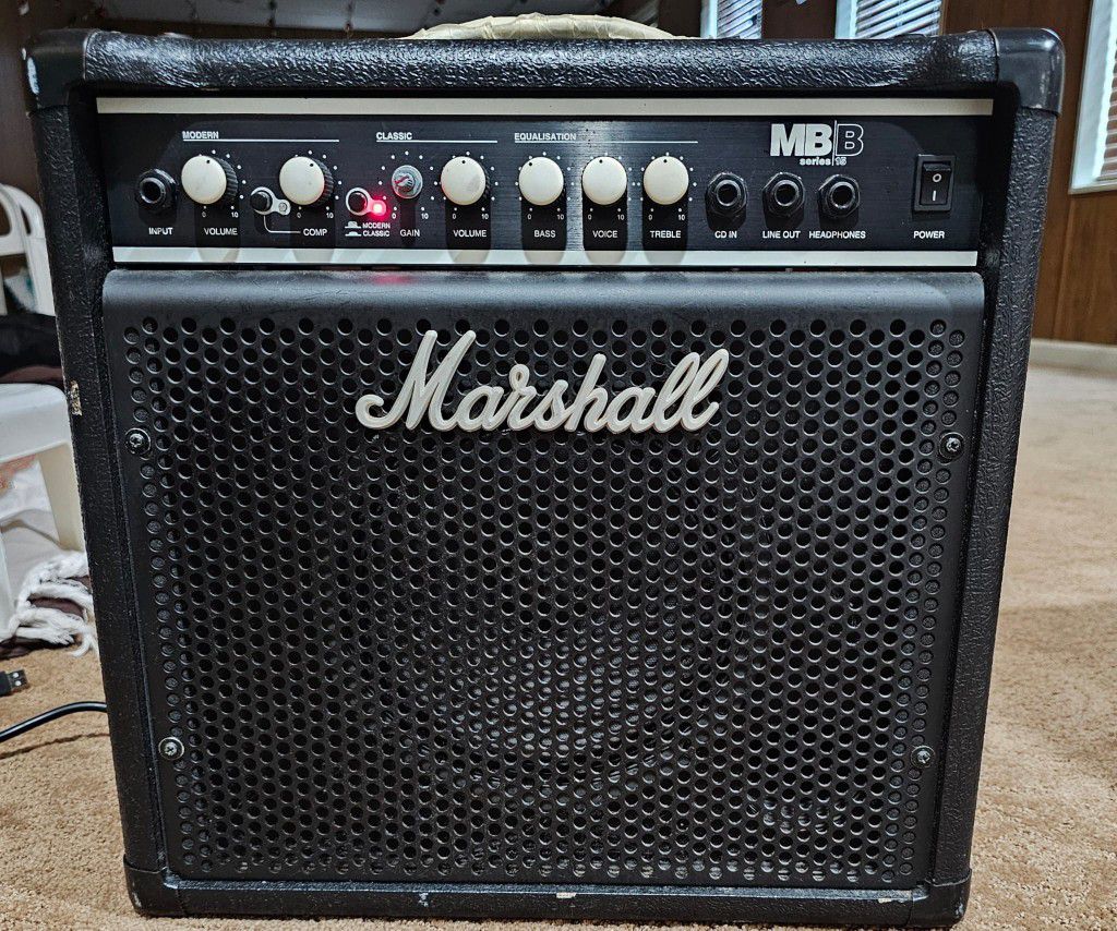 Marshall MB15 Bass Guitar Amplifier 