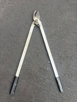 27' bypass loppers
