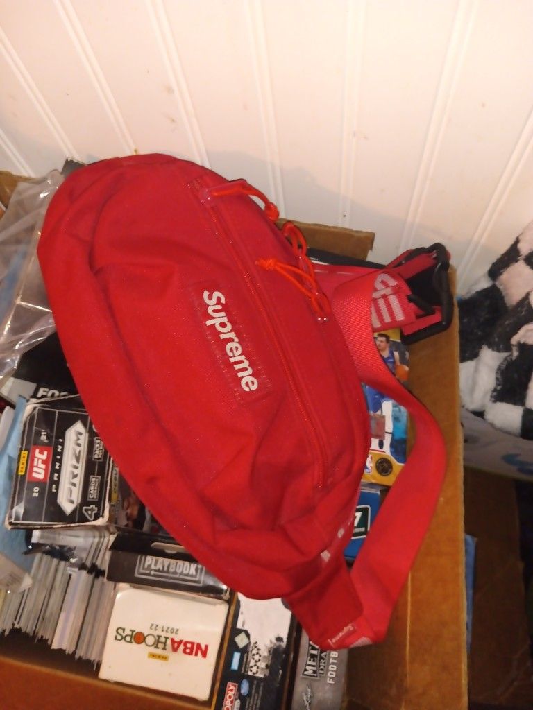 Supreme Side Pack $200 Obo