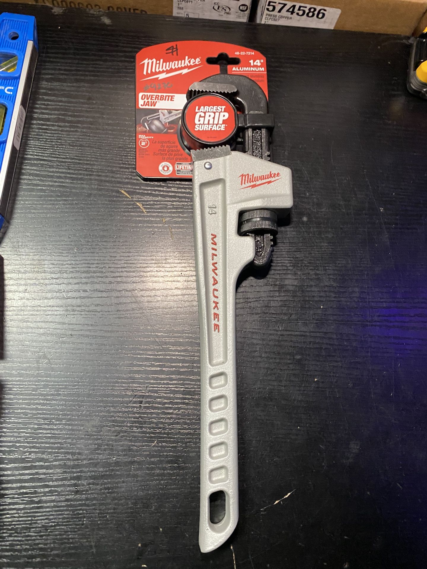 Milwaukee 14 in. Aluminum Pipe Wrench