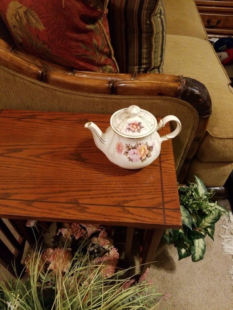 Sadler England Teapot