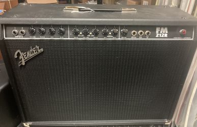 Fender FM 212R Guitar Combo Amp