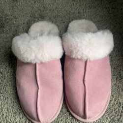 Pink Ugg Slippers