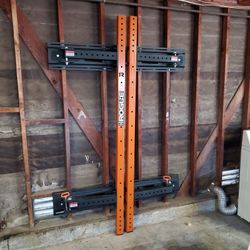 Weight Lifting Equipment 