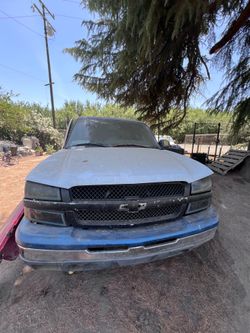 Chevy 1500 extended cab 2004 parts