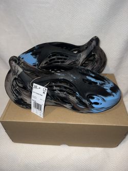 YZY FOAM RNR MX CINDER