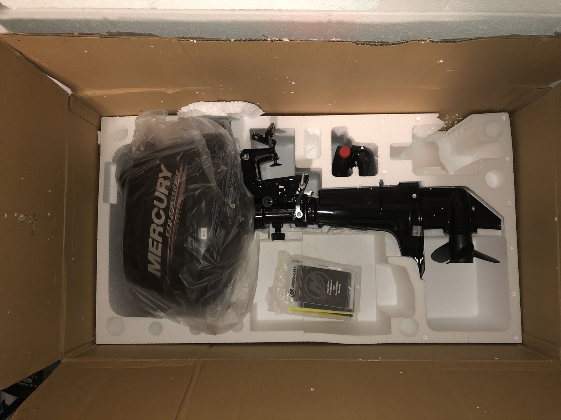 2020 Mercury 6 HP Outboard Motor BRAND NEW WITH 3 YEAR WARRANTY