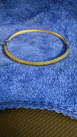 Silver bangle