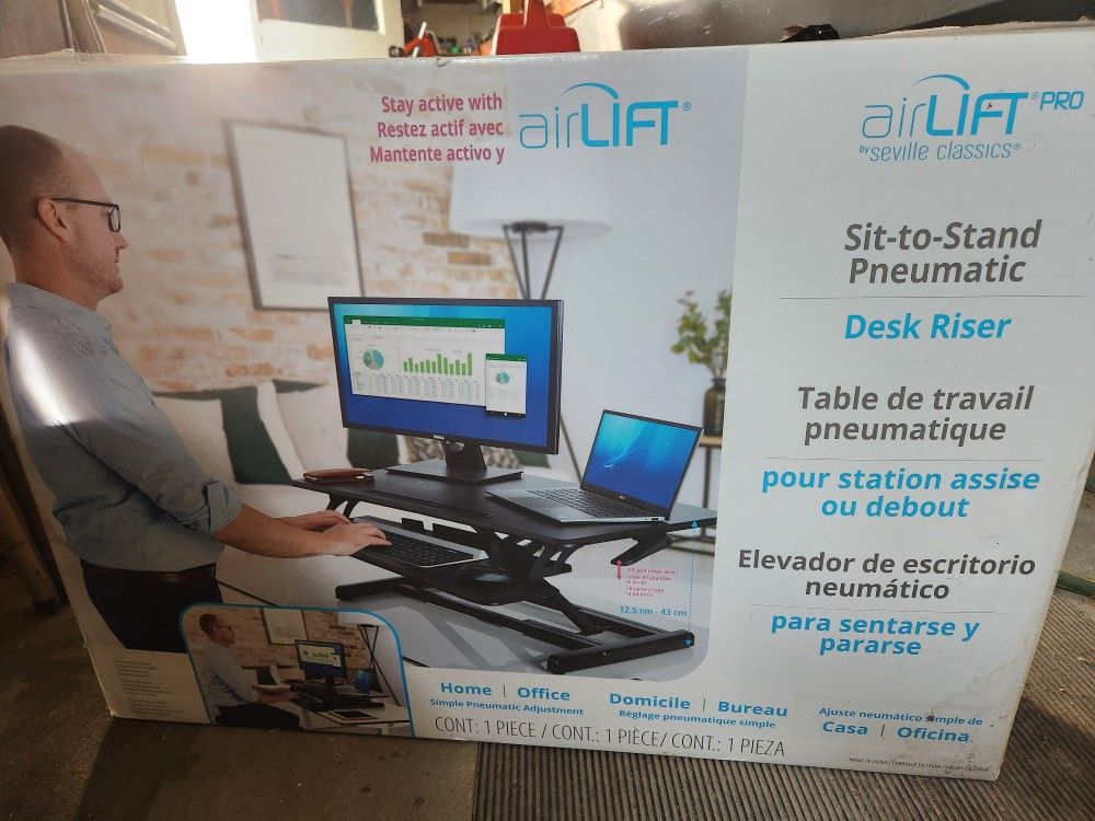 Airlift Standing Work Desk