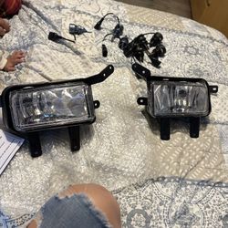 New Fog Light Fit Tahoe 15-19