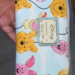 Winnie The Pooh Balloon Friends Zip Around Faux Leather Purse