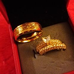 Romantic Couples Wedding Ring Set