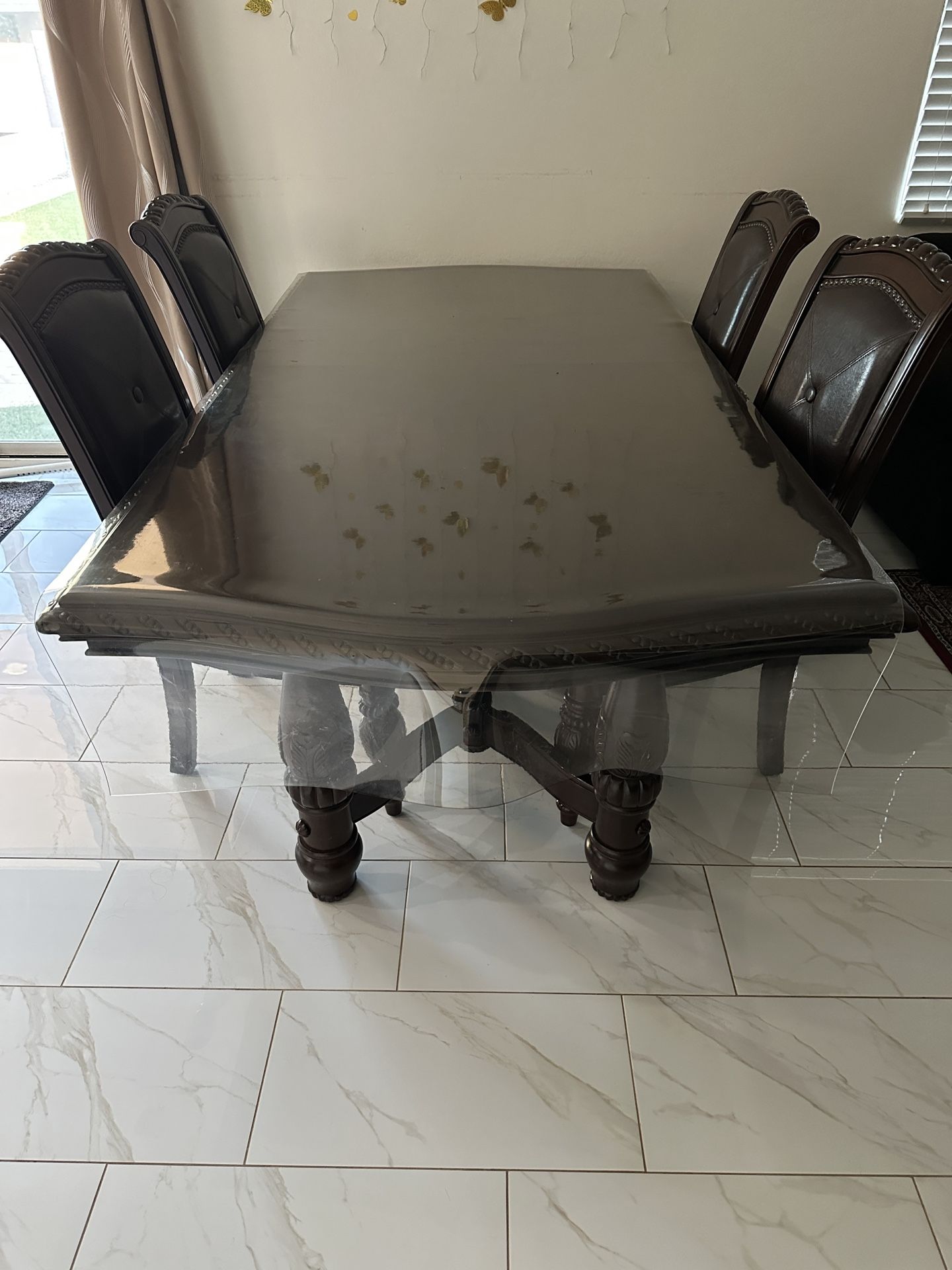 Custom Artistic Wooden Dining Table Set
