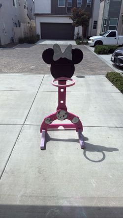 Minor Mouse Basketball Court/Soccer Goal