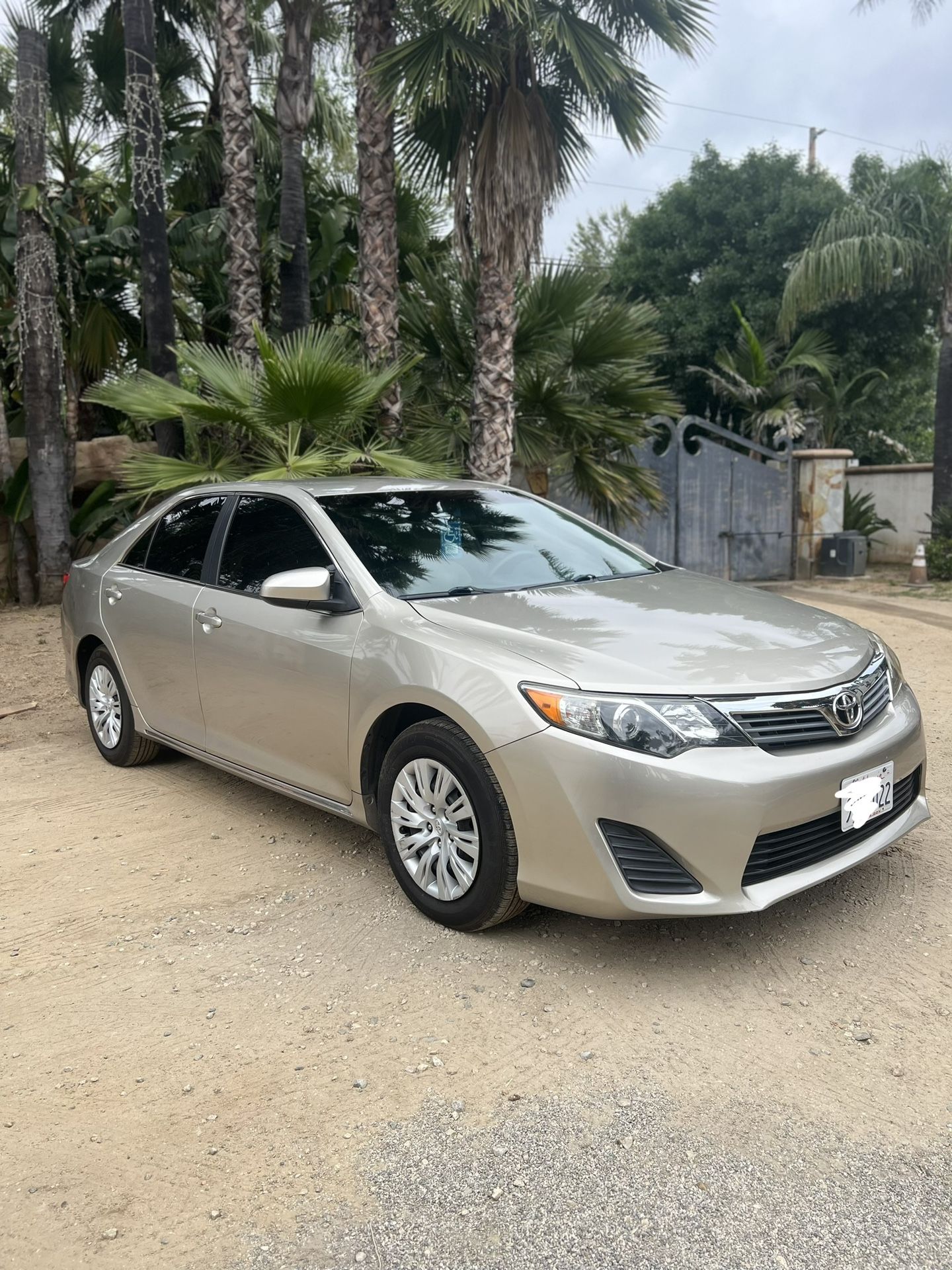 2013 Toyota Camry for Sale in Los Angeles, CA - OfferUp