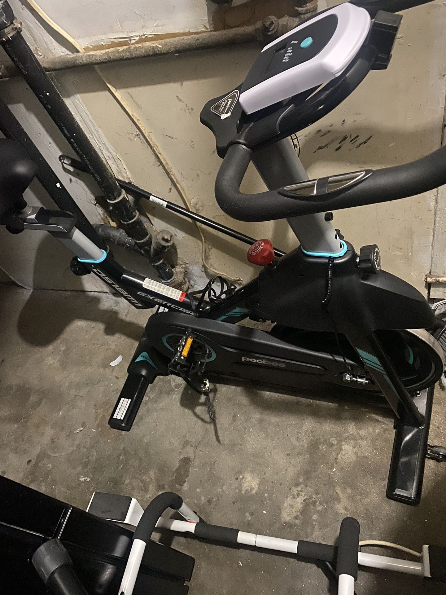 New! Open And Built And Never Used Exercise Bike 