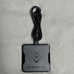 Title: ProGrade CFexpress Type A / SD UHS-II Reader Like New