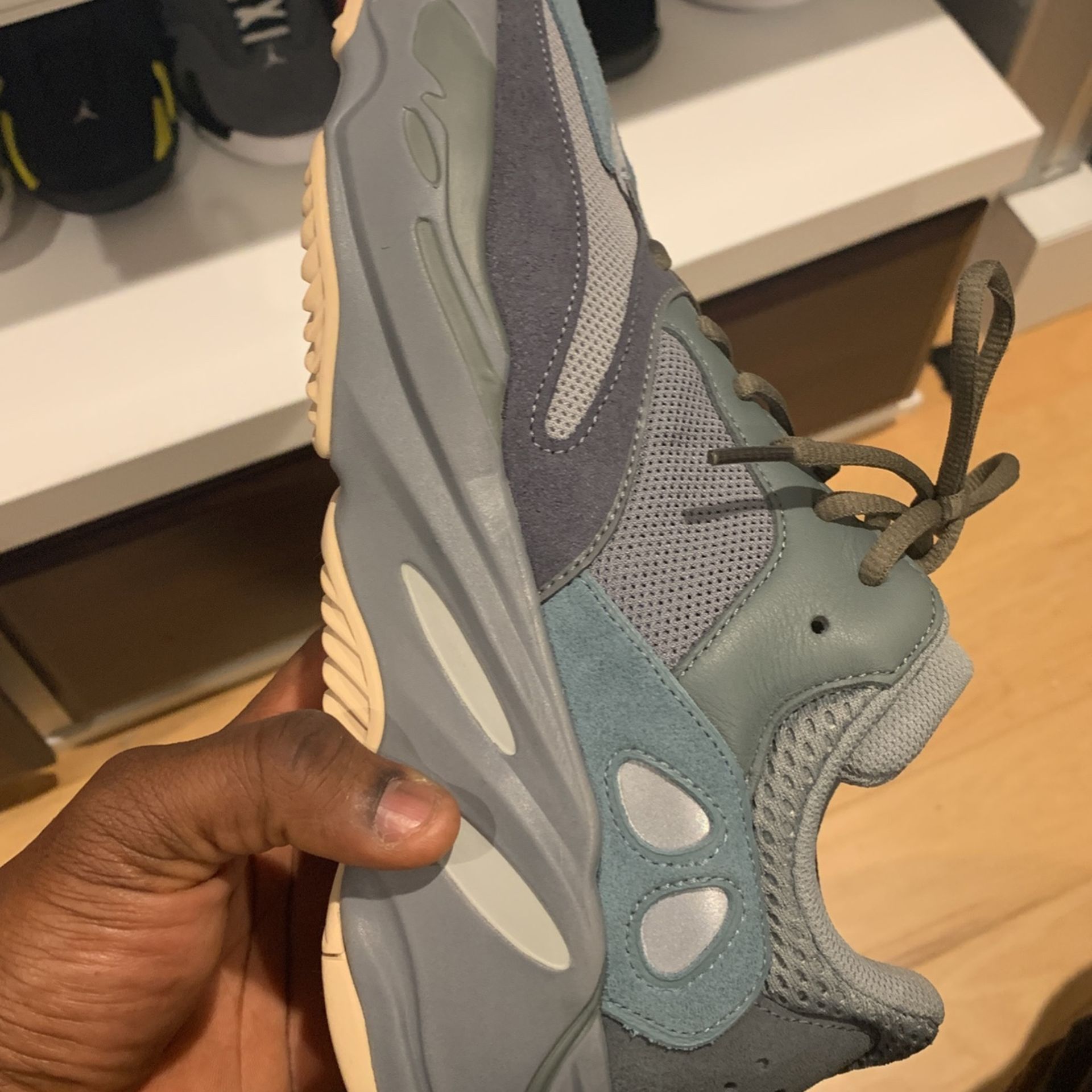 TEALBLUE 700 Yeezy boost