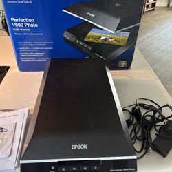 Epson Perfection V600 Photo Color Scanner 