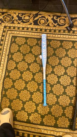 Quest balanced swing bat Louisville