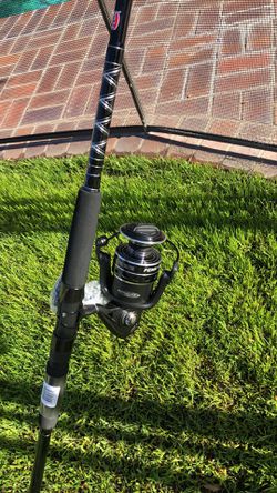Penn PURSUIT III FISHING ROD with PURSUIT 8000 Spinning Reel-GREAT for  Surf,Pier or Boat Item is BRAND NEW !! for Sale in Santa Clarita, CA -  OfferUp