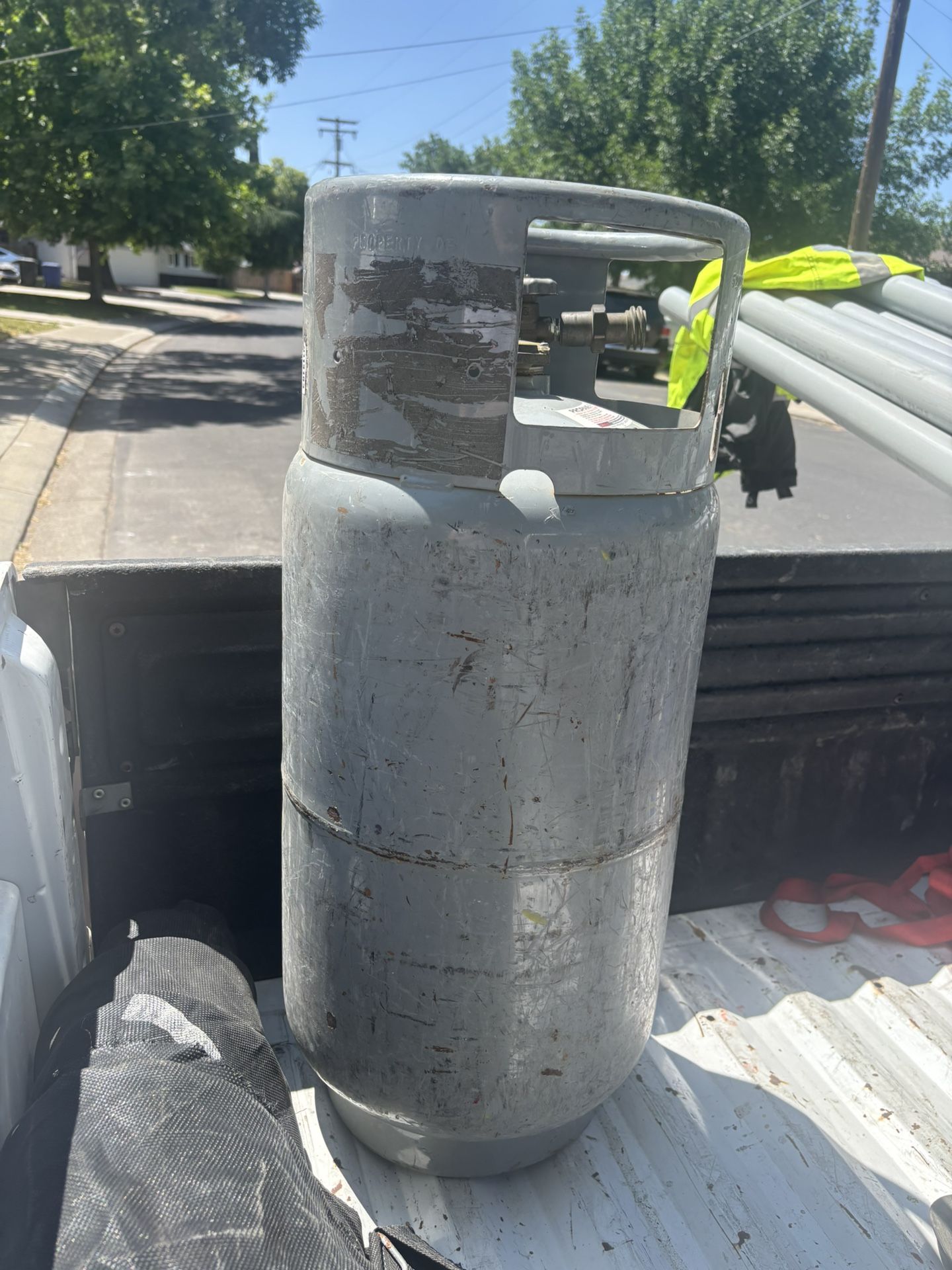 Forklift Propane Tank Full