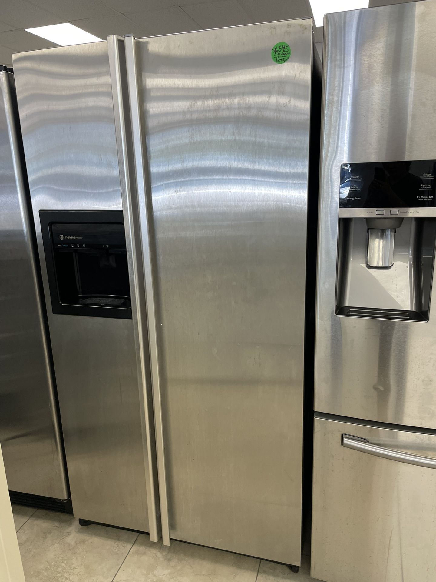 Ge Profile Refrigerator As Is 295