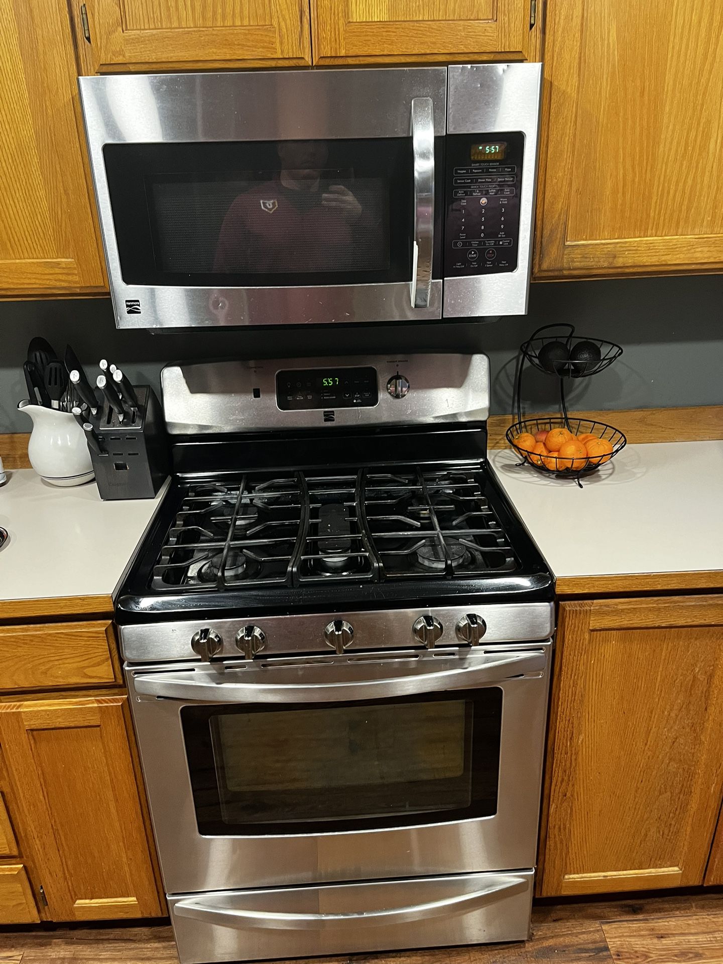 Kenmore Gas Oven/ Over Range Microwave