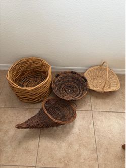 Set of 4 Woven Baskets
