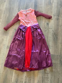 Brand new Sarah Sanderson kids costume large