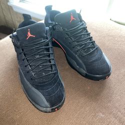 Jordan 12s Size 11