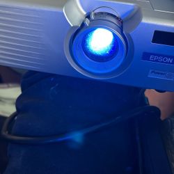 Epson Projector 