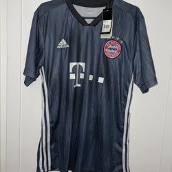 BAYERN MUNICH JERSEY