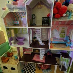 Doll House( A Steal)