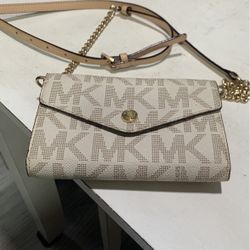 Michael Kors Crossbody