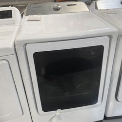 Samsung White 7.4 Cu. Ft. Electric Dryer With Steam Sanitize+
