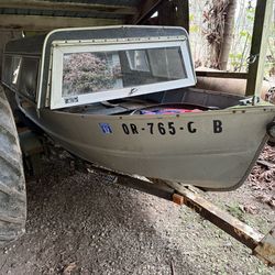 Canopy. Fits small truck