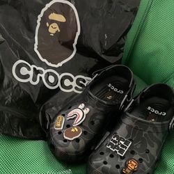 crocs