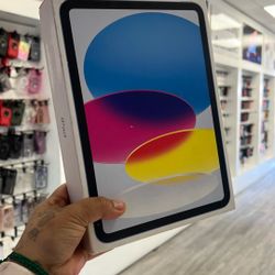 iPad 10th Gen 64GB Wi-Fi Only 