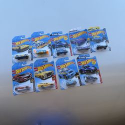 HOT WHEELS CAR COLLECTION