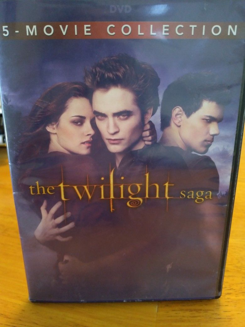 The Twilight Saga 5-Movie Collection