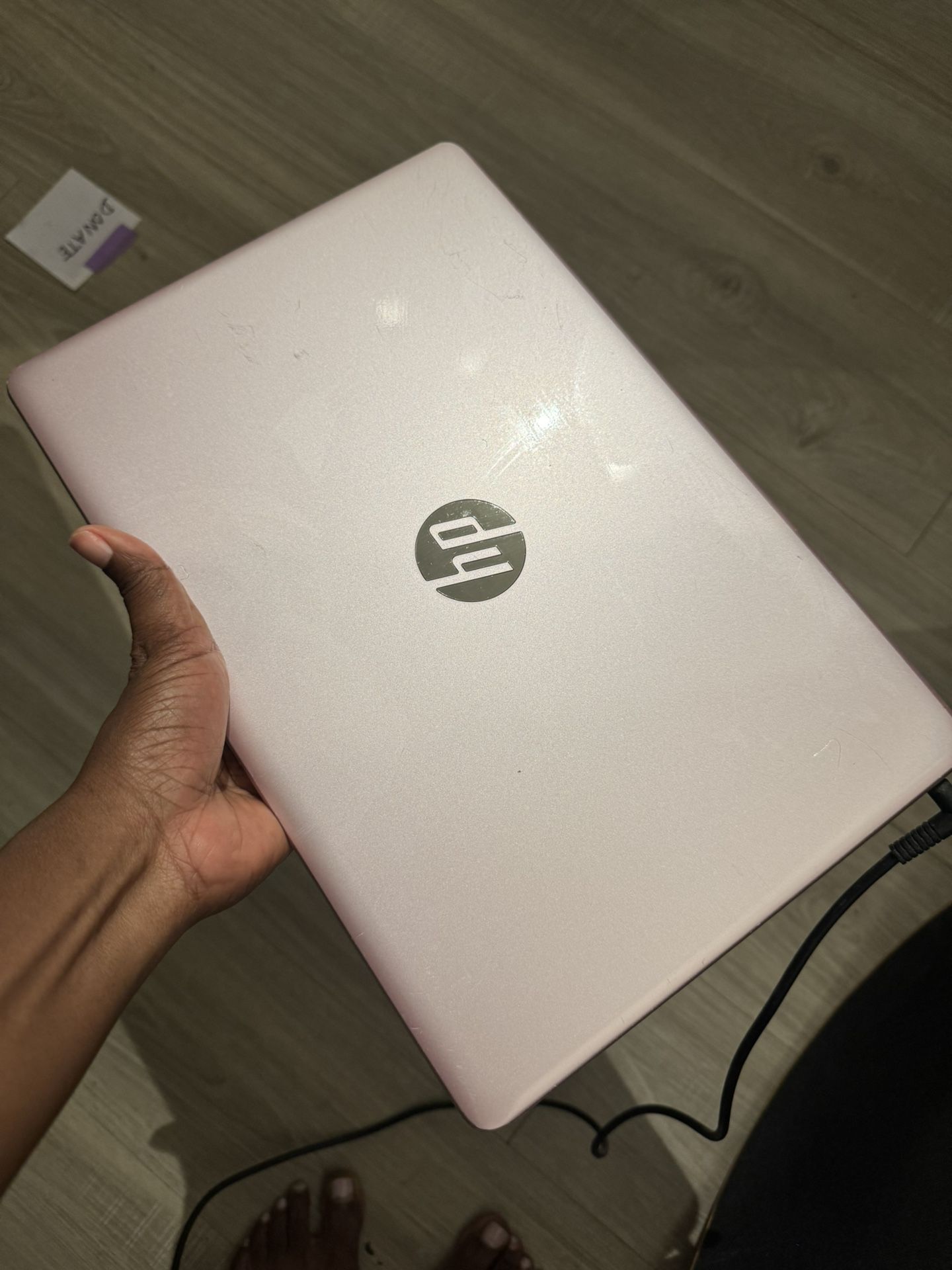 HP Laptop (MOVING SALE / PICK UP ONLY)