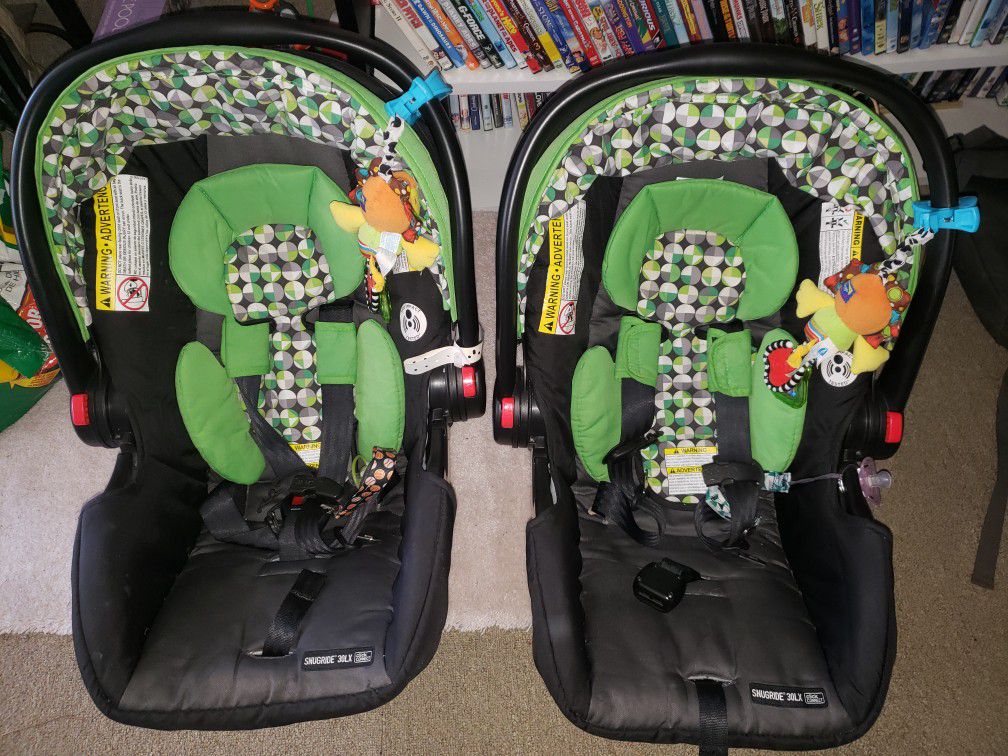 Twin car seats, bases, and stroller
