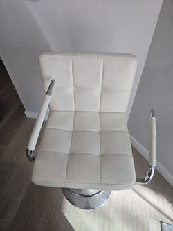 Free Chair and 1 dining chair for free