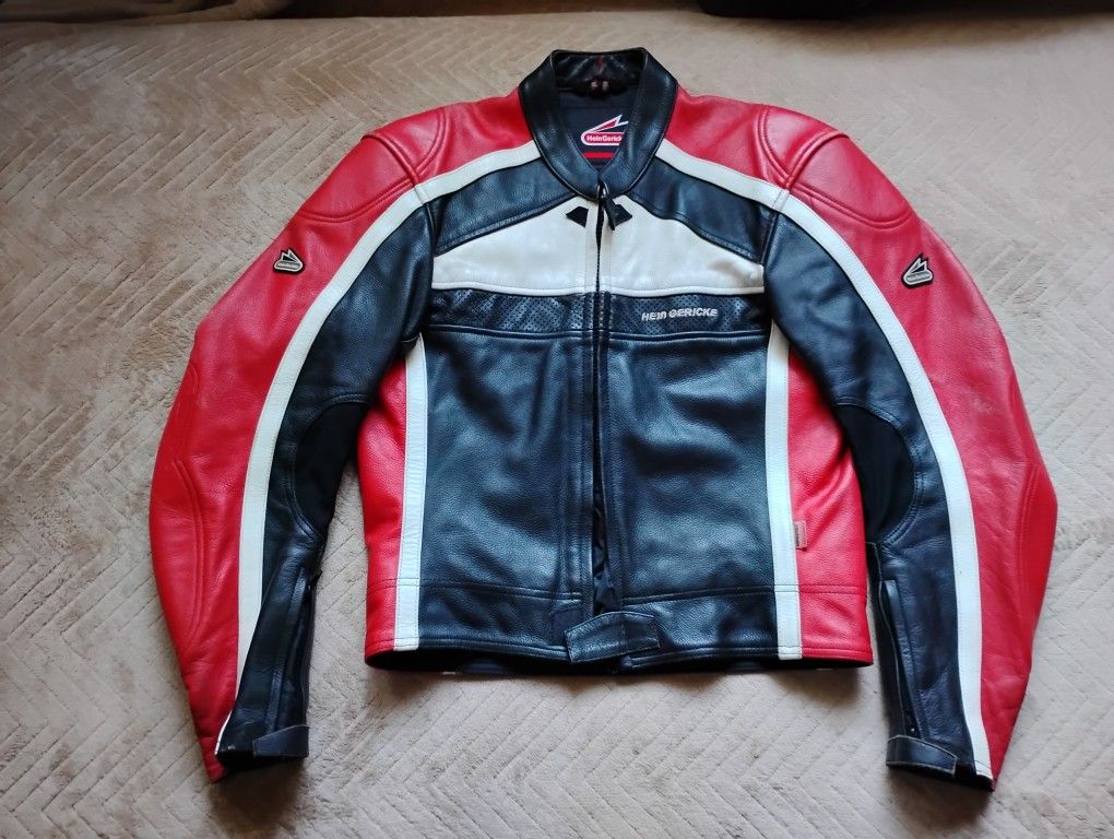 Hein Gericke psx-r leather motorcycle jacket Size is Medium (euro size is 50)